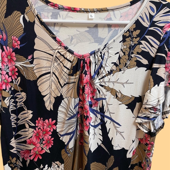 Womens Floral Leaves Short Flutter Sleeve Ruched V-Neck T-shirt Tee Top Blouse - Picture 2 of 4